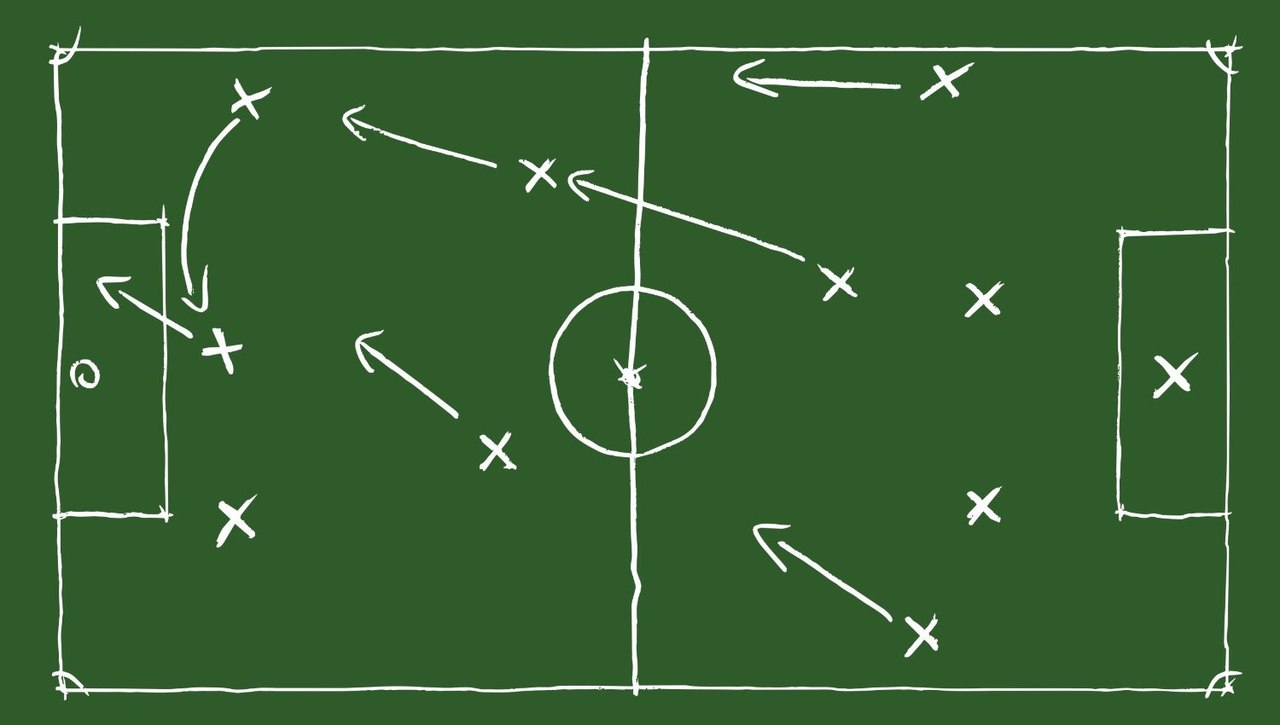 Analisi tattica del calcio: formazioni e strategie che domineranno Euro 2024