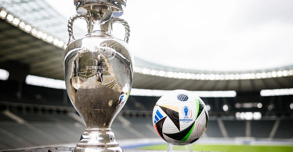 Analisi tattica del calcio: formazioni e strategie che domineranno Euro 2024